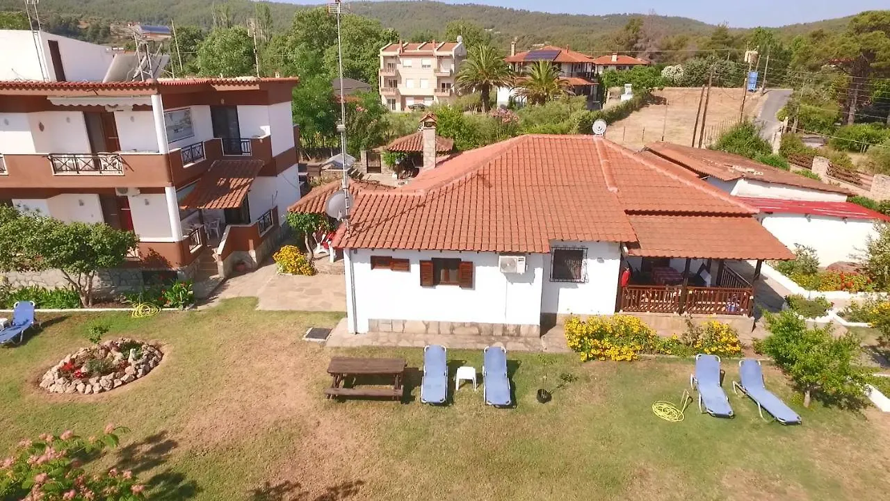 Lampos House Vourvourou Apartment