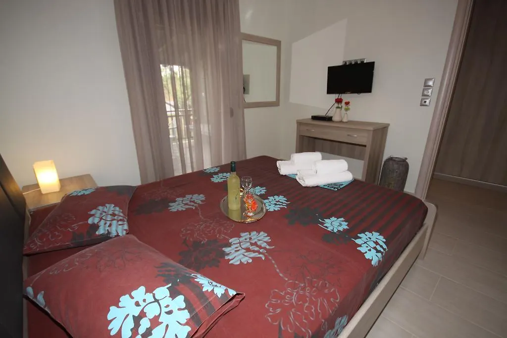 Lampos House Vourvourou Apartment