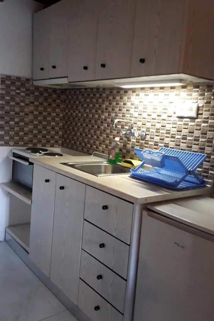 Lampos House Vourvourou Apartment
